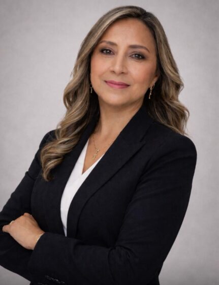 foto perfil ejecutiva - Lili Davila